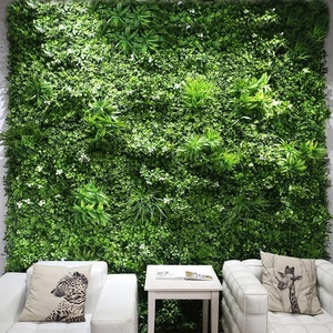 T04251 Design Haie Artificielle Synthétique UV Feuilles Vertes Vertes Mur Végétal pour Jardin Cour Arrière Décoration Intérieure - Product Image 3