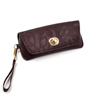Étui à lunettes vintage en cuir PU gaufré floral, pochette de rangement rétro en métal avec fermoir rotatif et dragonne amovible