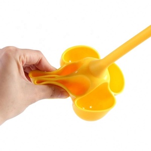 5 puits <span class=keywords><strong>micro</strong></span>-ondes résistant à la chaleur sans BPA Silicone <span class=keywords><strong>oeuf</strong></span> bouilli tasse petit déjeuner Kit outils d'oeufs - Product Image 3