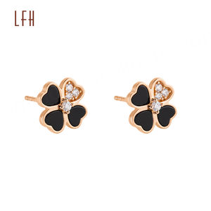 Pendientes de Trébol de Cuatro Hojas Modernos y Sencillos con Circonita Cúbica y Estilo de Oro Real de 18K para Regalos de Fiesta de Compromiso para Mujer - Product Image 6