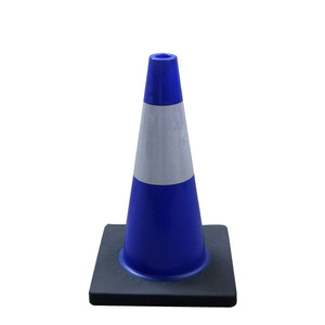 Cônes de signalisation réfléchissants personnalisés KEY LIGHT avec logo, base en PVC de 90 cm (280x280 mm) pour autoroutes et zones de construction - Product Image 6