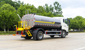 Camión Cisterna Multifuncional Diésel Sinotruk Howo 4X2 de Alta Calidad, Tanque de Agua de 15000L, Bomba de Agua de Alta Potencia y Alta Presión - Product Image 4