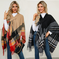 Poncho de luxe en fausse fourrure cachemire à carreaux pour femme avec fermeture à franges, châle chaud automne-hiver, cape, manteau, vêtement d'extérieur