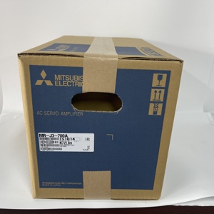 Amplificateur de servo-moteur électrique AC MR-J3-700A - Product Image 1