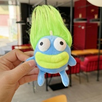 Pendentif en peluche amusant personnalisé OEM 10 cm, breloque de sac en peluche mignonne en gros, assortiment varié
