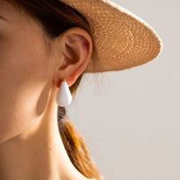 Boucles d'oreilles d'été en acier inoxydable Boucles d'oreilles goutte d'eau Bijoux fantaisie Boucles d'oreilles creuses légères pour femmes Aretes De Mujer
