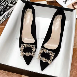 Chaussures à talons hauts pointus à enfiler pour femmes, idéales pour le bureau et les mariages (chaussures de mariée) - Vente en gros - Product Image 3