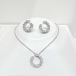 Precio de fábrica, plata 925, conjunto único de alta calidad para mujer, regalo delicado, aretes y collar geométricos, conjuntos de joyería de lujo. - Product Image 4