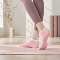 Chaussettes de yoga et de Pilates antidérapantes en coton avec grip en silicone, logo personnalisé, faible MOQ, fabricant OEM, vente en gros