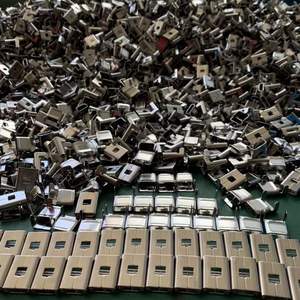 أشرطة إغلاق من الفولاذ المقاوم للصدأ درجة 316L من شركة ينغفا، نوع قابل للفك، للاستخدام الصناعي، معتمدة من CE - Product Image 1