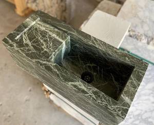 Luxuriöser Integrierter Waschtisch aus Grünem Marmor, Handgefertigter Naturstein, Langlebig, Umweltfreundlich, Polierte/Geschliffene Oberfläche, Anpassbar - Product Image 2