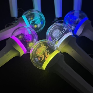 Lampu stik cahaya akrilik <span class=keywords><strong>Mini</strong></span> untuk penggemar konser pernikahan Halloween Natal Tahun Baru Diwali untuk wisuda liontin gantungan kunci hadiah - Product Image 4