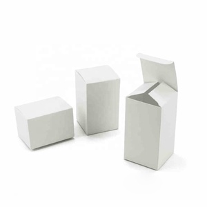 Boîtes cadeaux de bijoux en carton blanc Boîtes en papier blanches d'emballage pliantes pour bougies une petite boîte en papier fin - Product Image 3