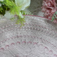 Assiettes de présentation rondes en verre rose cristal de 13 pouces, style vintage, à pois en relief, décoratives, pour mariages, hôtels et fêtes, vente en gros