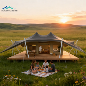 Tente de safari de luxe pour 2 personnes avec salle de bain et grand <span class=keywords><strong>balcon</strong></span>, confort d'hôtel 5 étoiles, lit queen-size, canapé, Tenda De Lona - Product Image 1