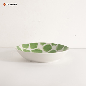 16 pièces <span class=keywords><strong>en</strong></span> gros prix direct usine vert et blanc impression d'assiettes <span class=keywords><strong>en</strong></span> <span class=keywords><strong>porcelaine</strong></span> ensembles <span class=keywords><strong>service</strong></span> de vaisselle pour 4 - Product Image 5