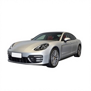 Berline hybride rechargeable haut de gamme <span class=keywords><strong>Panamera</strong></span> - Product Image 1