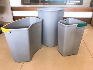 <span class=keywords><strong>Set</strong></span> di Contenitori per Rifiuti da Cucina HW in Plastica, Girevoli a Forma di Ventaglio, Nascosti, Multi-Scomparto per la Classificazione - Product Image 5