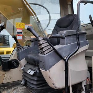 Excavadora de cadenas usada de 30 toneladas Hitachi con motor de 330 CV, capacidad de cazo de 1.7 m, alta eficiencia, completamente probada para minería a gran escala. - Product Image 3