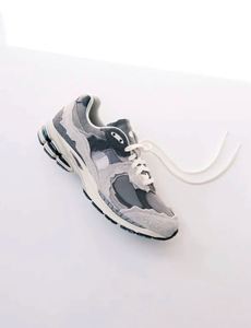 Nouvelles Chaussures de Course Sportives de Luxe 2026 pour Femmes et Hommes – Design Classique et Tendance, Amorti et Tige en Daim - Product Image 4