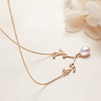 Collier HECATE en plaqué or 18 carats avec perles d'eau douce, pendentif goutte d'eau en zircon et motif bois de cerf, chaîne à maillons, cadeau, bijoux de fête