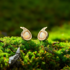 Fashion Stud <b>Earrings</b> 316L Stainless Steel PVD Gold Plating <b>Opal</b> Inlay Sustainable Resistant Jewelry - Product Image 3