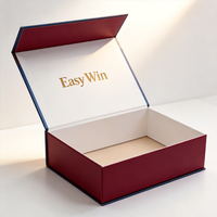 Boîte cadeau en papier rigide écologique imprimée UV personnalisée avec poignée en PU personnalisée pour l'emballage artisanal, vente en gros de haute qualité