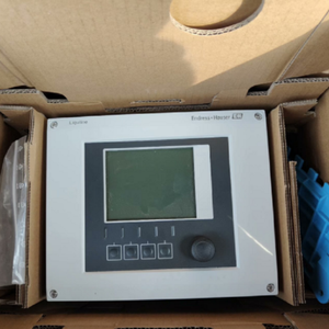 Analyseur de liquide multi-paramètres HART Profibus Communication Instrument de mesure et d'analyse E + H CM442 Transmetteur de champ numérique - Product Image 3