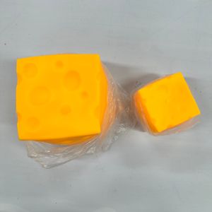 Juguete Antiestrés de Queso Súper Blandito 0728, Sin Olor Químico, Seguro para Niños, Juguetes Sensoriales para Niños, Regalos - Product Image 1