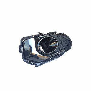 ฝาครอบไฟตัดหมอกฮอนด้า ฟิต ปี 2018-2019 กรอบไฟกันชนหน้า วัสดุกาวยึดสกรู ฝาครอบไฟตกแต่ง - Product Image 1