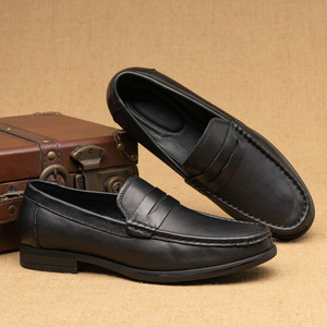 Mocassins en cuir de vache noir à bout rond, semelle souple en caoutchouc, chaussures décontractées d'été pour hommes, confortables et faciles à enfiler, chaussures de travail - Product Image 3