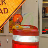 Tambour de signalisation routière en HDPE orange avec film réfléchissant rouge et blanc, hauteur 1m, base lourde, protection IP54, montage au sol