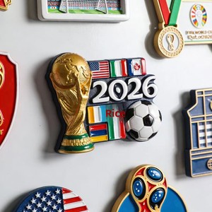 2026 pour la collection de fans de souvenirs, ornements en résine synthétique de forme géométrique, décorations, autocollants de réfrigérateur, football - Product Image 3