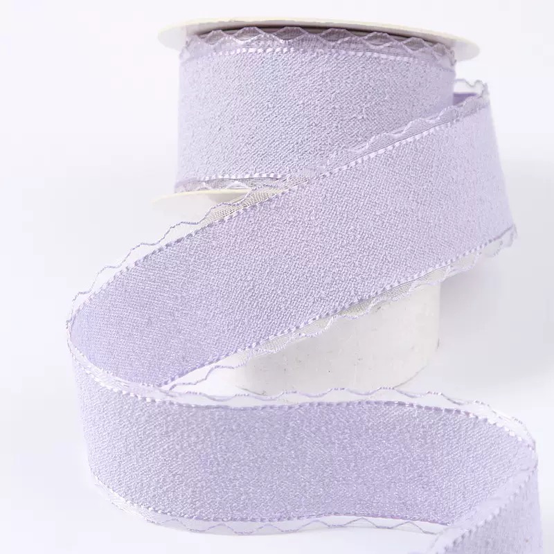 สีม่วงอ่อน