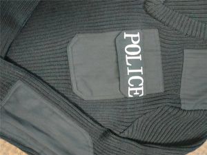 DFW0217 Pulls tactiques en acrylique bleu marine foncé, pulls uniformes avec logo brodé, poche poitrine, personnalisables en stock - Product Image 5