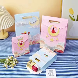 Sacchetti di Carta Riciclabili di Lusso per Bomboniere, Sacchetti Regalo Personalizzati con Logo Fustellato, Confezioni per Dolci e Regali - Product Image 3