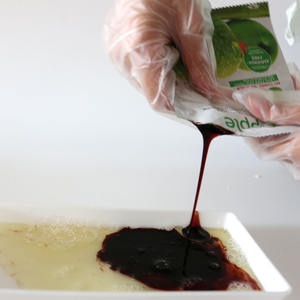 น้ำส้มสายชูหมักจากแอปเปิ้ลสำหรับย้อมผม | สมดุลค่า pH |   30 มล.*10 ซอง |   ไม่ต้องใช้ผ้าเช็ดตัว |   สีน้ำตาลเกาลัด | น้ำใสชนิด | ผลิตภัณฑ์ดูแลเส้นผม 2-in-1 - Product Image 1