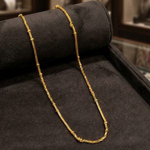 Colliers en chaîne serpent plaqués or 14K, 18K, 24K en gros avec accents perlés, colliers chaîne tendance, design de chaîne moderne. - Product Image 6