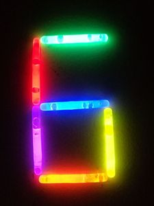 1.5 Inch Fluorescent Fish <b>Float</b> Directly From the Manufacturer Disposable Mini Glow Stick Night <b>Fishing</b> Luminous <b>Float</b> - Product Image 2