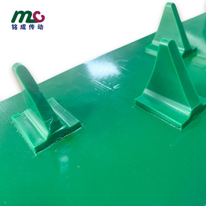 Convoyeur à bande Mc Green avec parois latérales triangulaires pour le positionnement des matériaux - Product Image 3