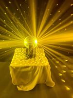 Nouveau projecteur de scène LED RGB mini 32W IP65 avec tête mobile DMX512, garantie 1 an pour les clubs, bars, KTV et lieux de DJ