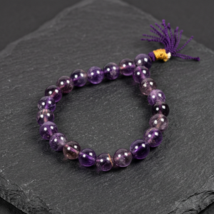 Colgante de Amatista Tallada en Forma de Círculo Pulido con Temática de Amor, Set de Reiki en Oferta - Product Image 3