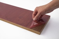 Panneau MDF en mélamine souple 50cm de largeur Film de protection PE revêtement de surface Logo de moulage par soufflage bonne résistance aux intempéries pas de résidus de colle