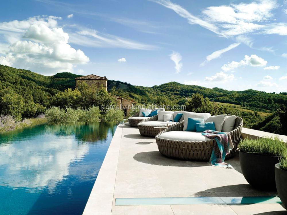 New casual outdoor patio furniture rattan daybed wicker sun lounger