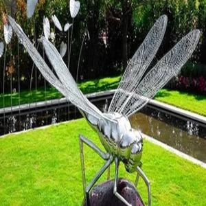 Estatua de Insecto de Metal Grande Personalizada, Escultura de Libélula de Acero Inoxidable para Decoración de Exteriores - Product Image 6