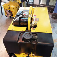 Rouleau vibratoire à double tambour hydraulique à commande manuelle MDRS65 avec moteur à essence Honda GX390 ou moteur diesel KOHLER/LOMBARDINI