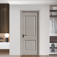 Portes intérieures en bois de teck massif avec plaque en cristal de carbone de couleur cerise, design contemporain avec serrure intelligente