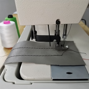 Machine à coudre industrielle 306 à entraînement direct de haute qualité pour cuir et usage domestique – Offre spéciale - Product Image 5