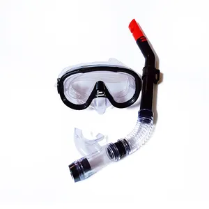 Occhiali di alta qualità di fabbrica che appannano le immersioni subacquee Snorkeling mezza maschera per il nuoto Set Hot Item