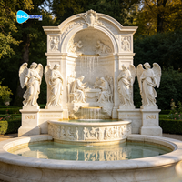 Fontaine murale en pierre antique, écologique, résistante à l'eau, design carré classique pour la décoration de jardin extérieur